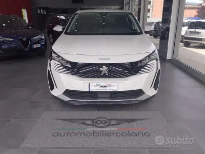 Usado Peugeot 3008 Business-Line 131 CV (96 kW) 2021 Blanco SUV