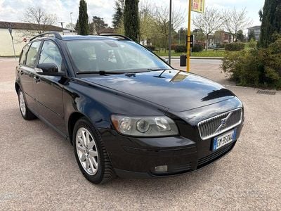 Usata Volvo V50 108 CV (79 kW) 2007 Nero Station wagon