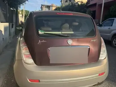 Usata Lancia Ypsilon 75 CV (55 kW) 2008 Utilitaria