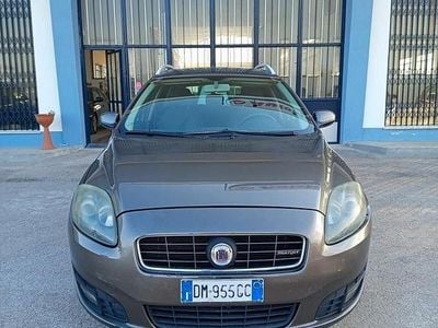 Usata Fiat Croma Emotion 150 CV (110 kW) 2008 Marrone Station wagon