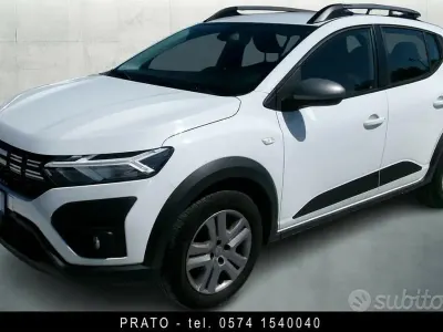 Second-hand Dacia Sandero Expression 101 CP (74 kW) 2023 Alb Berlinǎ