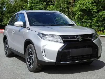 Nuova Suzuki Vitara Cool 110 CV (80 kW) 2026 Argento SUV