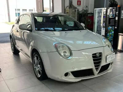 Usata Alfa Romeo MiTo Progression 155 CV (114 kW) 2009 Bianco Utilitaria