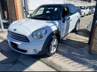 Usata Mini Cooper D Countryman 111 CV (81 kW) 2012 Bianco SUV