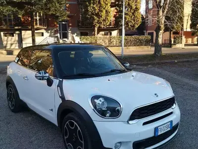 Begagnad Mini Cooper Coupé 143 HK (105 kW) 2013 Vit Sportkupé