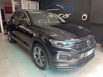 Usata VW T-Roc Advance 150 CV (110 kW) 2019 Nero SUV