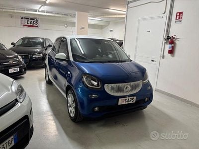 Usata Smart ForFour Passion 70 CV (51 kW) 2017 Blu Utilitaria