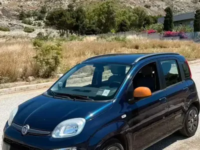 Usata Fiat Panda 69 CV (50 kW) 2015 Blu Utilitaria