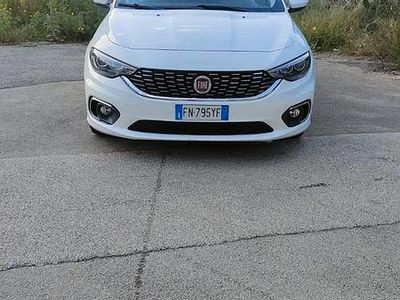 Usata Fiat Tipo 120 CV (88 kW) 2018 Bianco Berlina