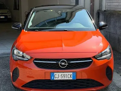 Usata Opel Blitz Edition 75 CV (55 kW) 2022 Arancione Berlina