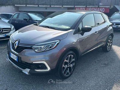 Usata Renault Captur 90 CV (66 kW) 2019 Grigio SUV