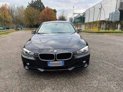 usata BMW 320 320 d Touring Luxury