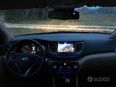 Usata Hyundai Tucson 116 CV (85 kW) 2017 Marrone SUV