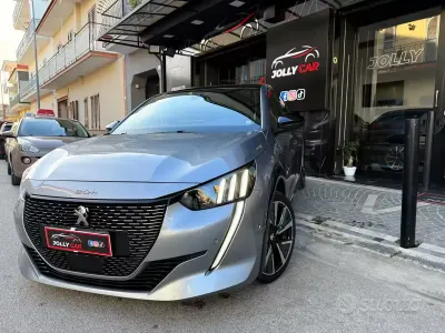 Usata Peugeot 208 GT 102 CV (75 kW) 2020 Grigio Utilitaria