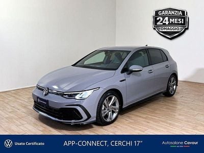 Begagnad VW Golf VIII R-line 150 HK (110 kW) 2023 Grå Halvkombi