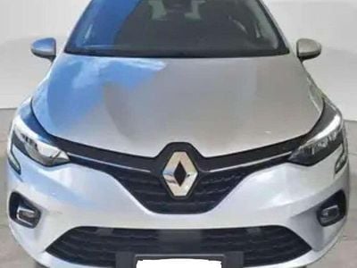 Usata Renault Clio V Luxe 106 CV (77 kW) 2021 Berlina