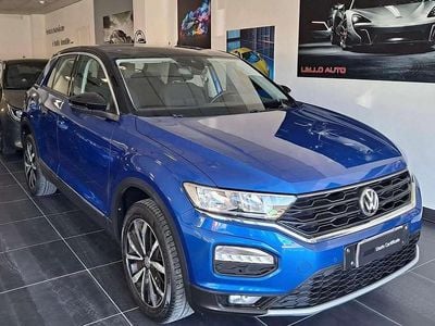Usata VW T-Roc Style 116 CV (85 kW) 2019 Blu/azzurro SUV