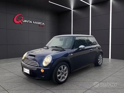Usata Mini Cooper S 175 CV (128 kW) 2005 Blu Utilitaria
