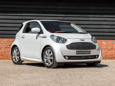 Usata Aston Martin Cygnet 98 CV (72 kW) 2011 Bianco Utilitaria