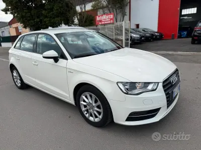 Begagnad Audi A3 Ambition 110 HK (80 kW) 2014 Vit Sedan