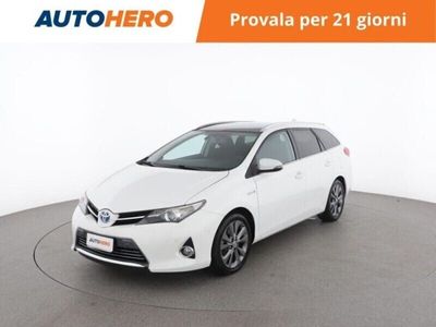 Toyota Auris Hybrid