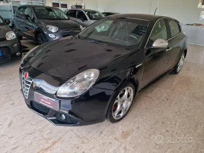 Usata Alfa Romeo Giulietta 140 CV (102 kW) 2012 Nero Utilitaria
