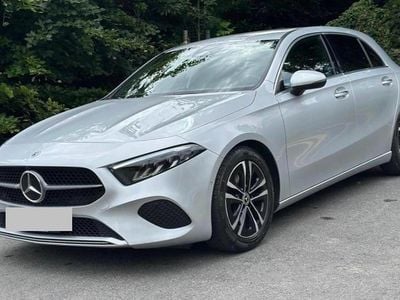 Usata Mercedes A180 Advanced 115 CV (84 kW) 2023 Argento Berlina