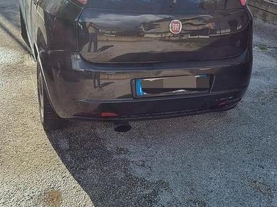Usata Fiat Grande Punto 75 CV (55 kW) 2006 Nero Utilitaria