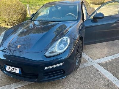 Usata Porsche Panamera 300 CV (220 kW) 2014 Blu Utilitaria