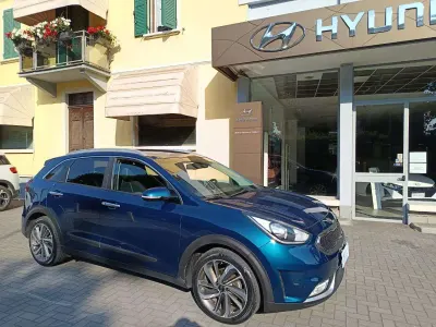 Usata Kia Niro Style 105 CV (77 kW) 2020 Blu SUV
