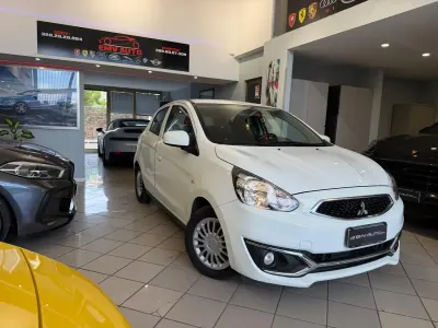 Usata Mitsubishi Space Star Intense 71 CV (52 kW) 2019 Bianco Utilitaria