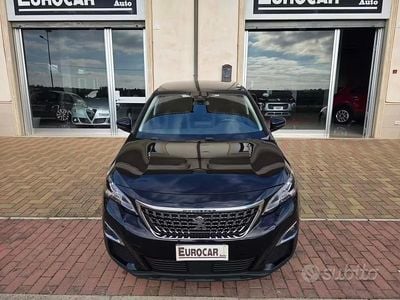 Usata Peugeot 3008 Business-Line 131 CV (96 kW) 2019 Nero SUV