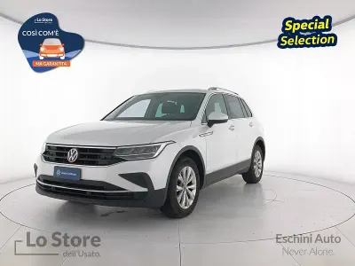 Gebraucht VW Tiguan Life 150 PS (110 kW) 2021 Weiß SUV