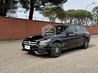 Usata Mercedes C180 116 CV (85 kW) 2015 Nero Station wagon