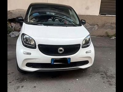 Usata Smart ForFour 71 CV (52 kW) 2018 Bianco Utilitaria