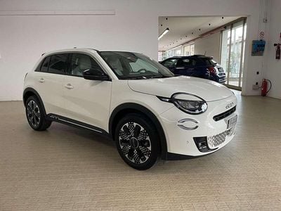 Usata Fiat 600 La Prima 110 CV (80 kW) 2025 Bianco SUV