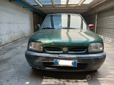 Usata Nissan Micra 54 CV (39 kW) 1997 Verde Utilitaria