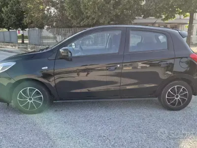 Usata Mitsubishi Space Star Invite 71 CV (52 kW) 2024 Nero Utilitaria