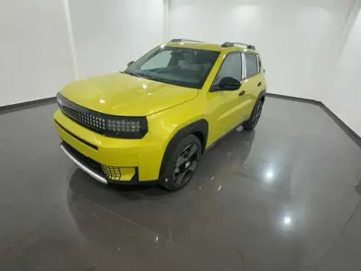 Nouvelle Fiat Grande Panda La Prima 100 ch (73 kW) 2026 Jaune Citadine