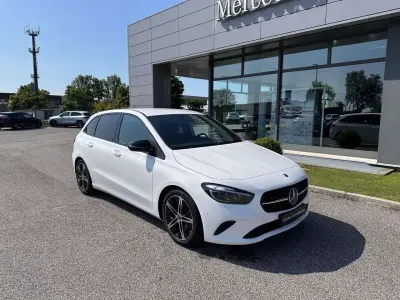 Usata Mercedes B180 116 CV (85 kW) 2025 Bianco polare Utilitaria