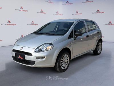 Usata Fiat Punto Street 77 CV (56 kW) 2018 Gray Utilitaria
