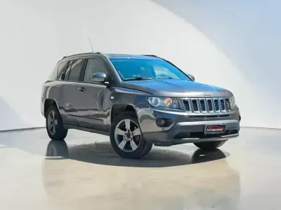 Usata Jeep Compass North 156 CV (114 kW) 2014 Grigio SUV