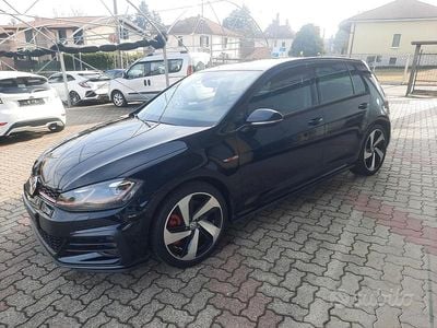 Usata VW Golf VII GTI 244 CV (179 kW) 2019 Nero Berlina