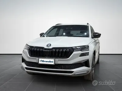 Usata Skoda Karoq SportLine 150 CV (110 kW) 2023 Grigio pastello SUV