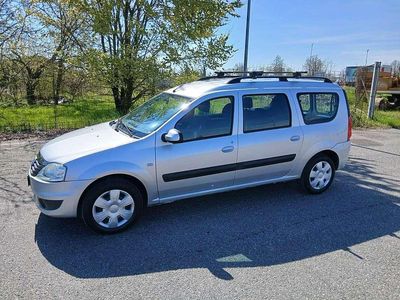 Usata Dacia Logan MCV Lauréate 86 CV (63 kW) 2009 Argento Station wagon