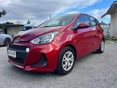 Rosso Usata 2018 Hyundai i10 Utilitaria | 7000 € (Ottimo prezzo)
