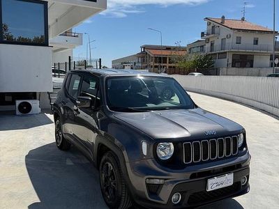 Occasion Jeep Renegade Longitude 120 ch (88 kW) 2020 Gris SUV