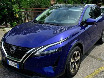 Usata Nissan Qashqai N-Connecta 140 CV (102 kW) 2023 Blu/azzurro SUV