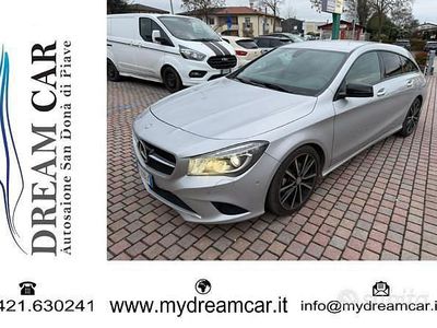 Usata Mercedes CLA200 Business 136 CV (100 kW) 2015 Grigio Berlina