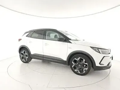 Usata Opel Grandland X 131 CV (96 kW) 2024 Bianco SUV